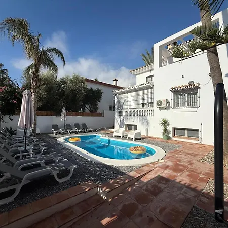 La Casa De Abuelos Torremolinos